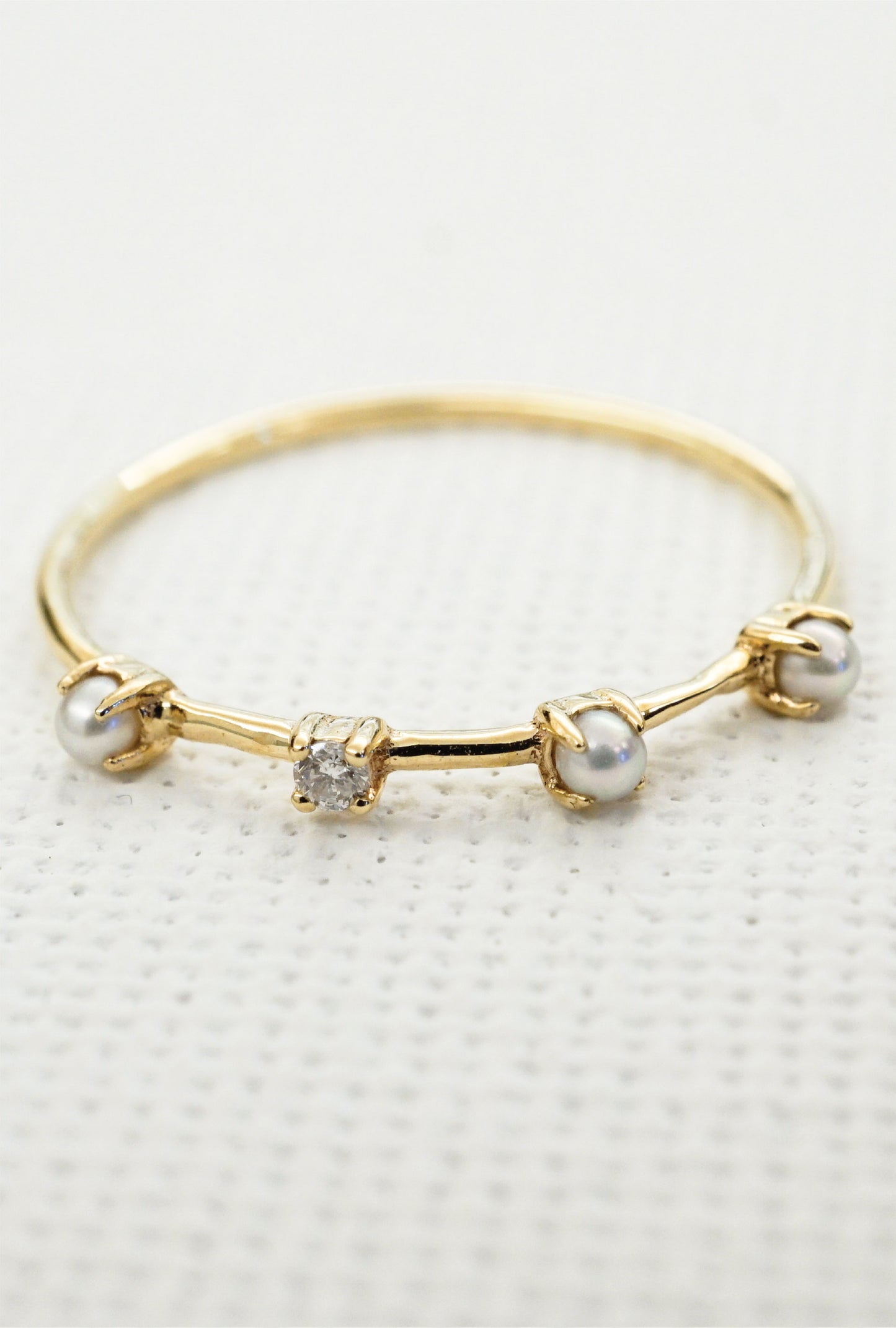 14k Gold Iris Pearl & Topaz Ring