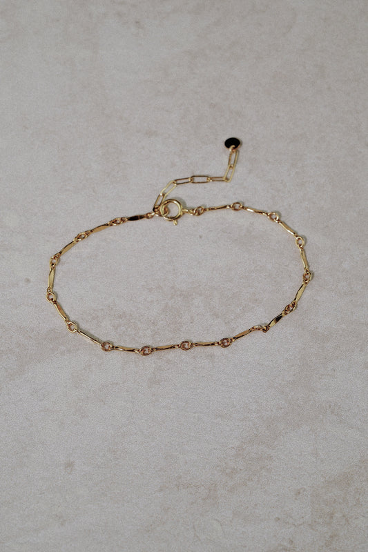 Gold Bar Chain Bracelet